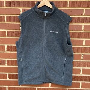 COLUMBIA Sportswear Company Men's Gray Fleece Full Zip Vest Size‎ Medium